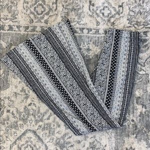 patterned flair pants